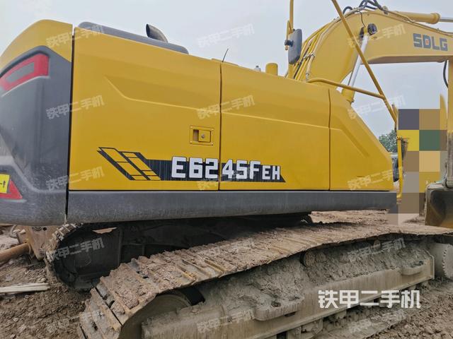 右后45(整機外觀) 右后45(整機外觀)