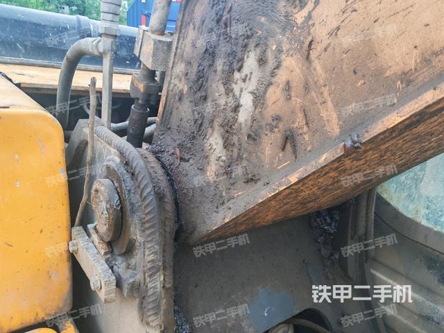 大臂根部?斜視（工作和回轉(zhuǎn)裝置）