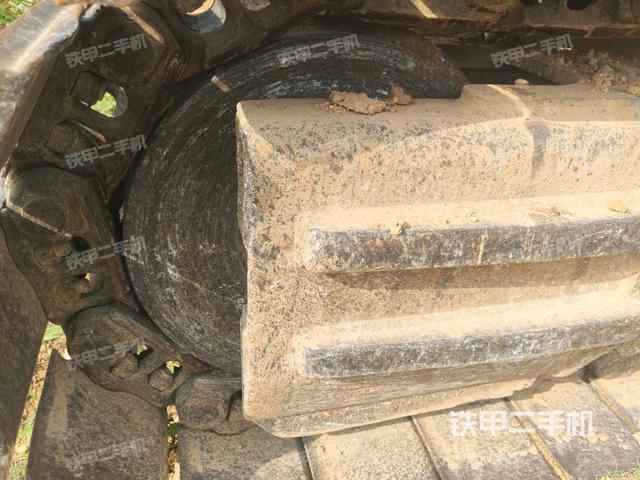 右側(cè)行走馬達(dá)蓋板(行走機(jī)構(gòu)) 右側(cè)行走馬達(dá)蓋板(行走機(jī)構(gòu))