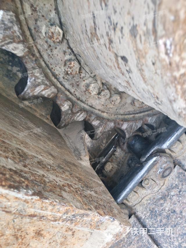 右導(dǎo)向輪（行走機(jī)構(gòu)）