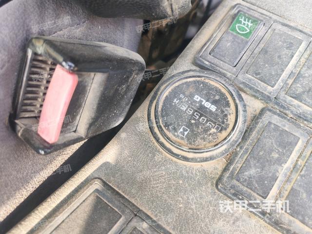 小時(shí)表(駕駛室部分) 小時(shí)表(駕駛室部分)
