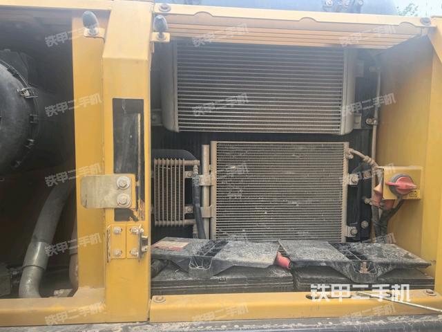 液压泵室(大件舱室) 液压泵室(大件舱室)