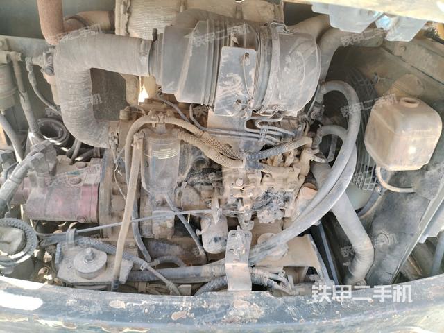 發(fā)動機室(上車部件) 發(fā)動機室(上車部件)