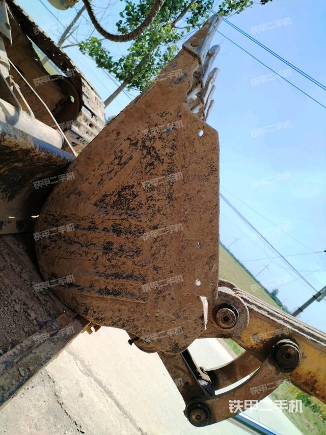 鏟斗45度(工作和回轉裝置) 鏟斗45度(工作和回轉裝置)