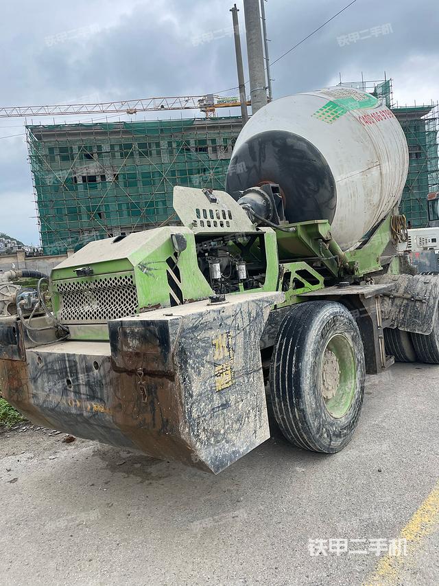 整機右后45°(設(shè)備外觀及核心部件) 整機右后45°(設(shè)備外觀及核心部件)