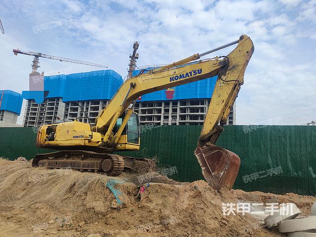 整机右后45°(整机外观) 整机右后45°(整机外观)