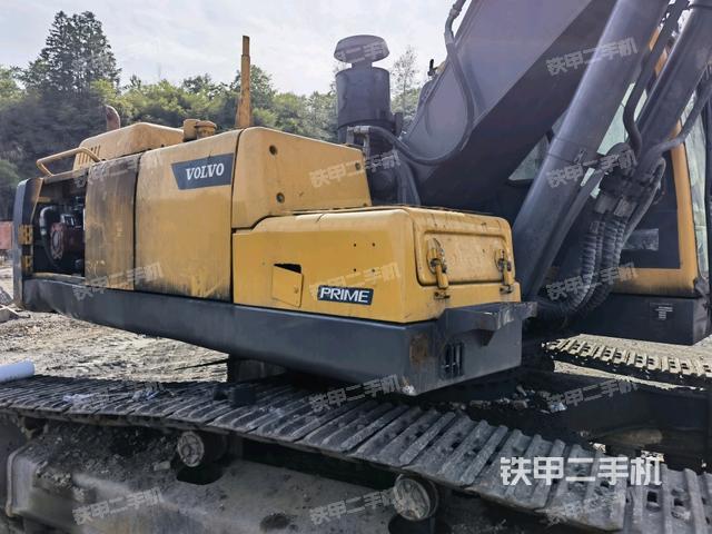 右前45(整機外觀) 右前45(整機外觀)