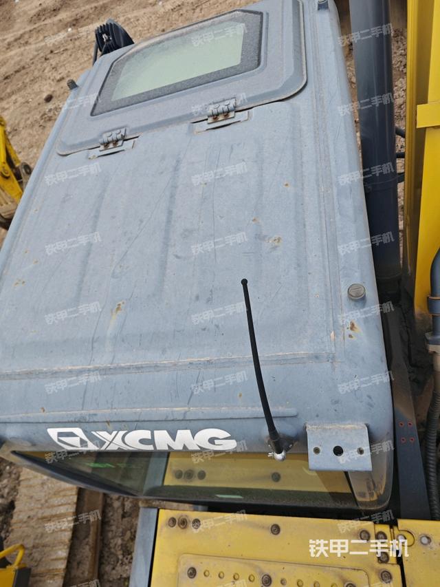 驾驶室顶部俯视(上车部件) 驾驶室顶部俯视(上车部件)