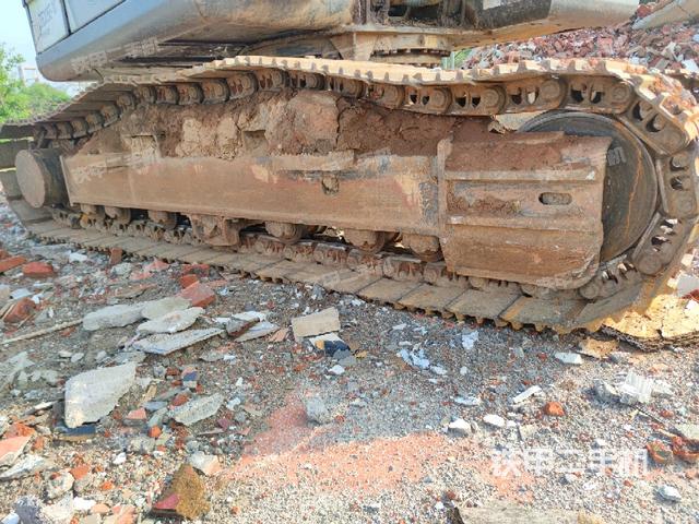 右侧履带整体（行走机构）