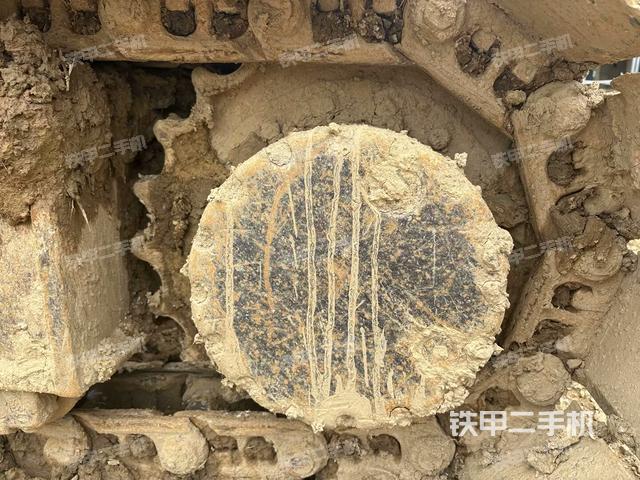 左導向輪(行走機構) 左導向輪(行走機構)