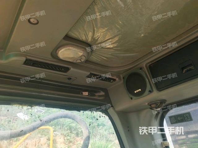 駕駛室左前45度(駕駛室部分) 駕駛室左前45度(駕駛室部分)