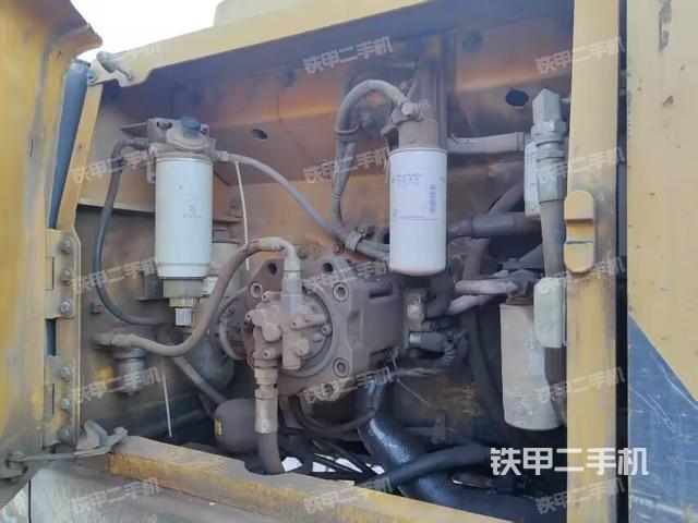 液壓泵室(大件艙室) 液壓泵室(大件艙室)