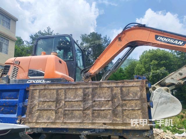 右后45（整機(jī)外觀）