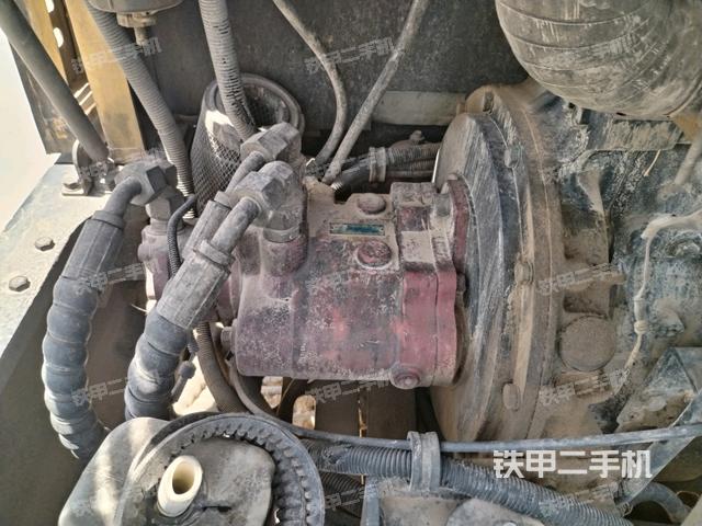 液壓泵室(大件艙室) 液壓泵室(大件艙室)