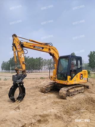 雷沃重工FR80E挖掘机实拍图片