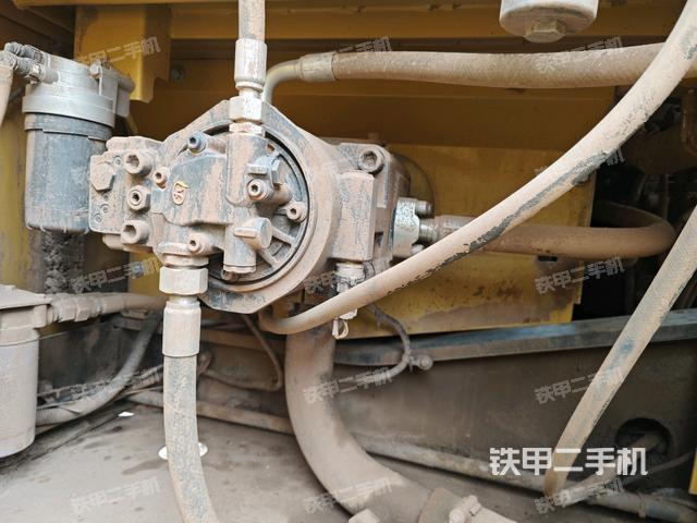 液壓泵室(大件艙室) 液壓泵室(大件艙室)