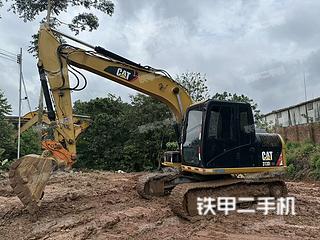 卡特彼勒CAT®313D2 GC 小型液压挖掘机实拍图片
