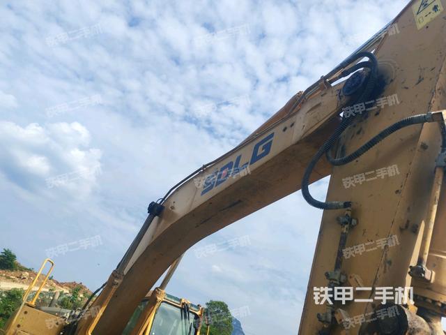大臂整體?右側(cè)(工作和回轉(zhuǎn)裝置) 大臂整體?右側(cè)(工作和回轉(zhuǎn)裝置)