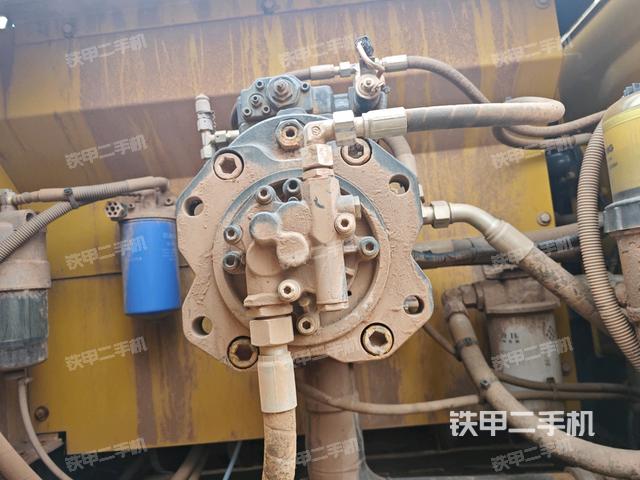 液压泵斜45 右(大件舱室) 液压泵斜45 右(大件舱室)