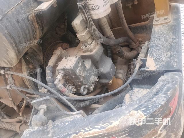 液壓泵室(大件艙室) 液壓泵室(大件艙室)