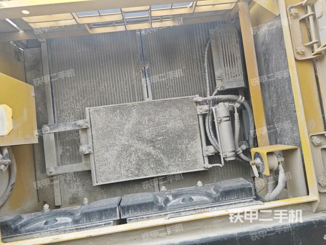 散熱器室(大件艙室) 散熱器室(大件艙室)
