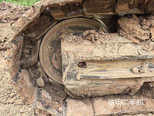 左導(dǎo)向輪（行走機(jī)構(gòu)）