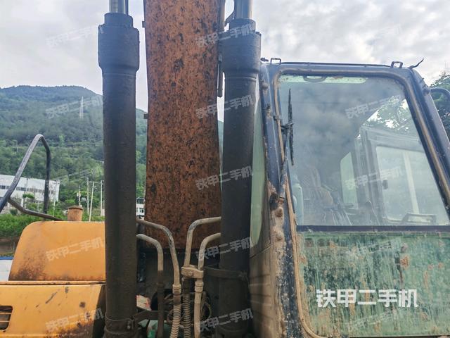 鏟斗45度（工作和回轉(zhuǎn)裝置）