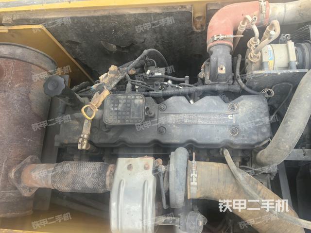 水箱+风扇特写(上车部件) 水箱+风扇特写(上车部件)