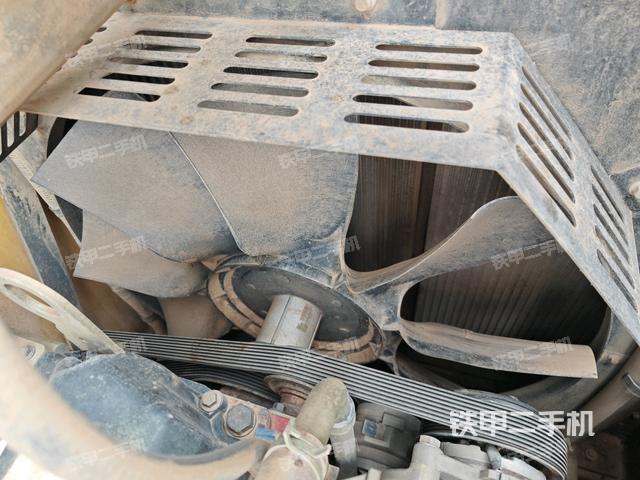 水箱+風(fēng)扇特寫(上車部件) 水箱+風(fēng)扇特寫(上車部件)