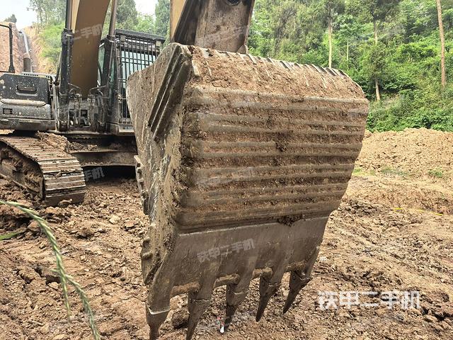 鏟斗45度（工作和回轉(zhuǎn)裝置）