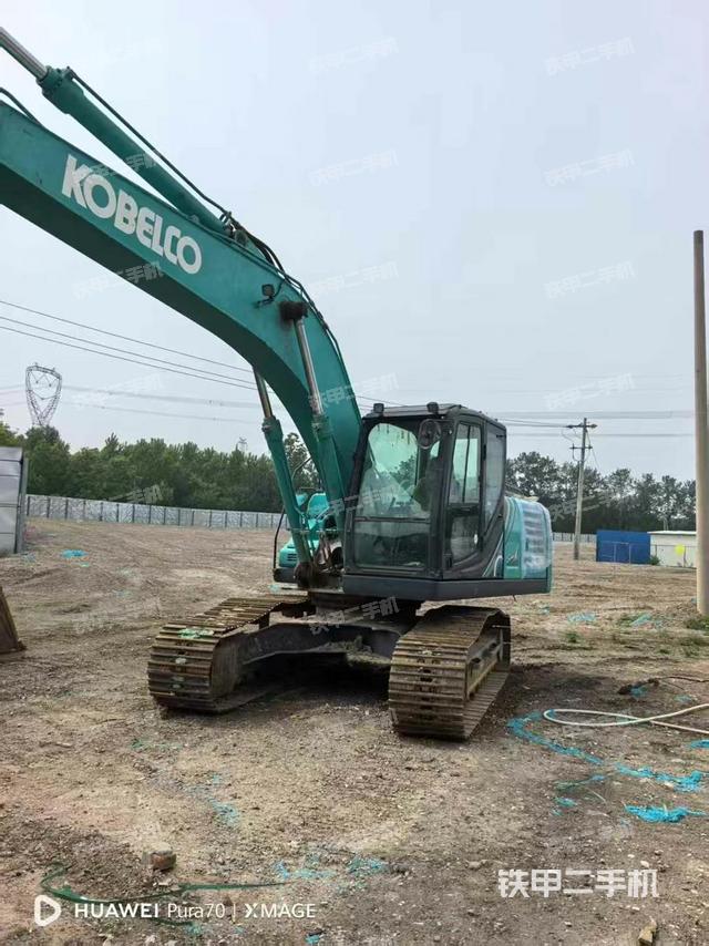 神鋼SK200-10挖掘機(jī)