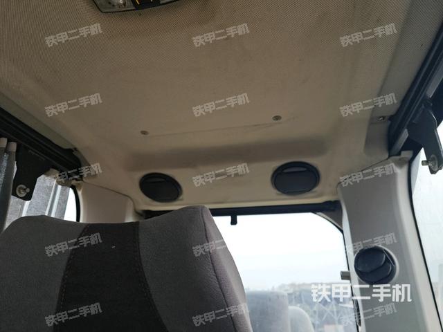 座椅后部(駕駛室部分) 座椅后部(駕駛室部分)