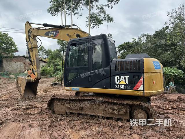 駕駛室整體(整機外觀) 駕駛室整體(整機外觀)