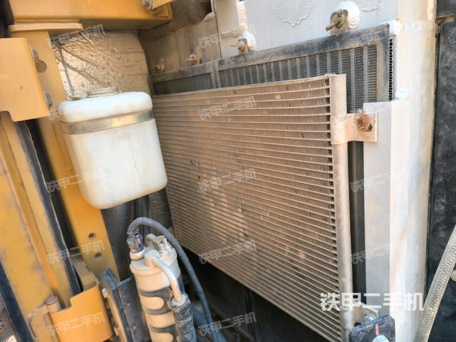 散熱器室(大件艙室) 散熱器室(大件艙室)