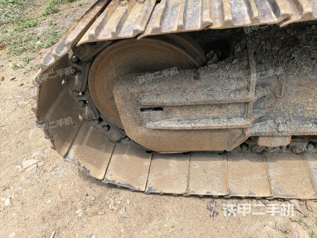 左驅(qū)動輪(行走機構) 左驅(qū)動輪(行走機構)