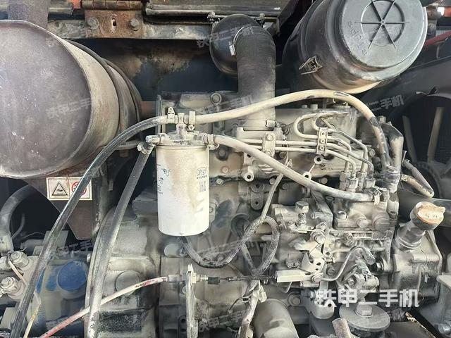 發(fā)動機室(上車部件) 發(fā)動機室(上車部件)
