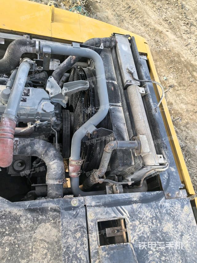 水箱+風(fēng)扇特寫(上車部件) 水箱+風(fēng)扇特寫(上車部件)