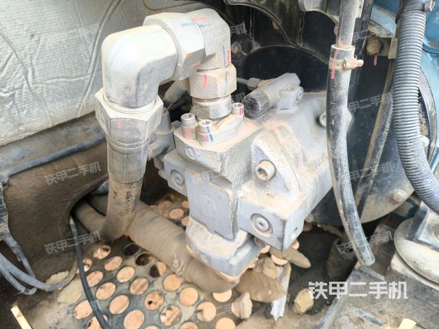 液壓泵室（大件艙室）