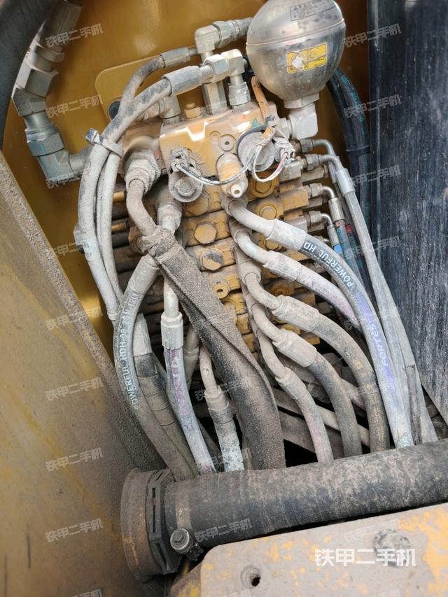 散熱器室(大件艙室) 散熱器室(大件艙室)