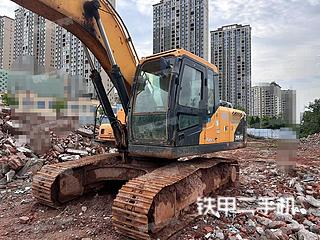 现代R215VS挖掘机实拍图片