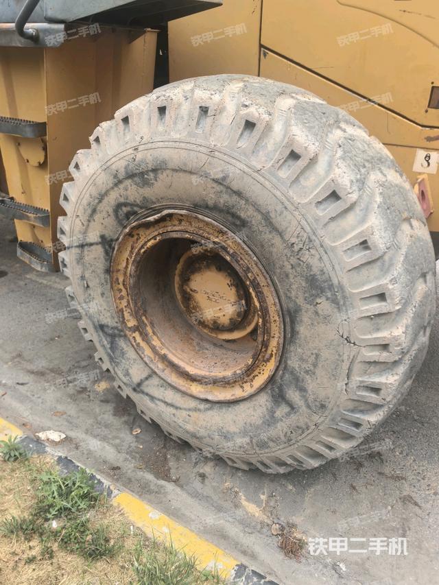 左前輪(行走機(jī)構(gòu)) 左前輪(行走機(jī)構(gòu))