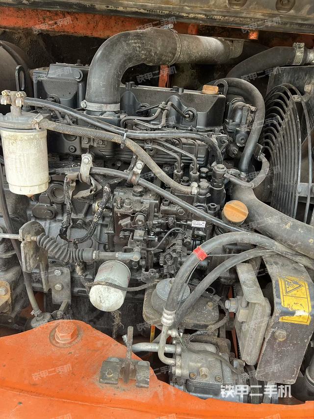 发动机整体俯视(整机外观) 发动机整体俯视(整机外观)