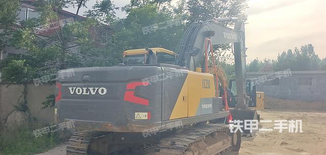 沃爾沃EC210ES挖掘機