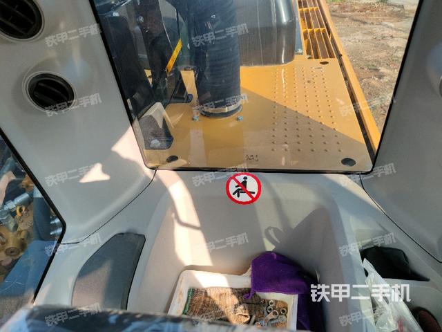 座椅后部（駕駛室部分）