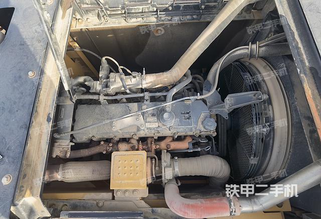 发动机整体俯视（整机外观）