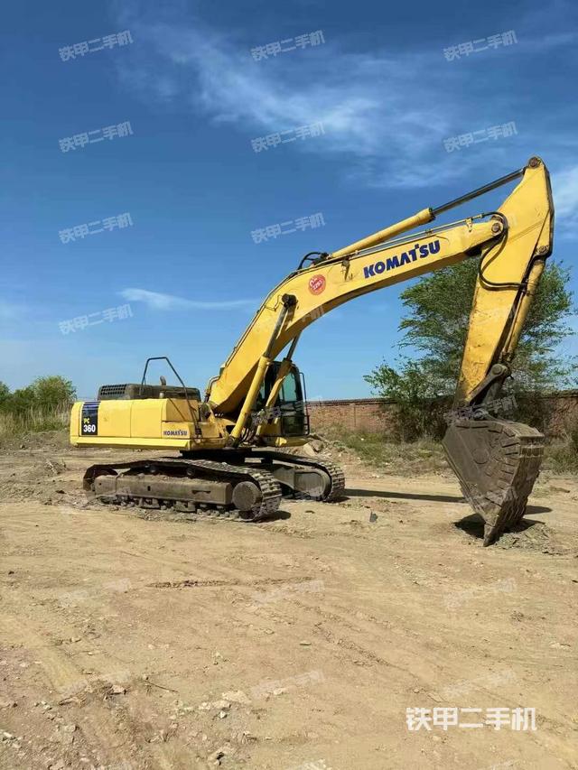 整机右后45°(整机外观) 整机右后45°(整机外观)