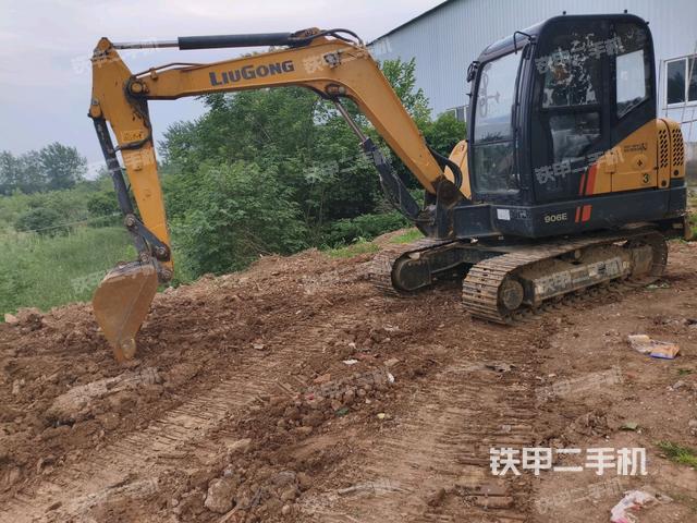 柳工CLG906E挖掘機