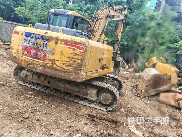 右后45(整機(jī)外觀) 右后45(整機(jī)外觀)