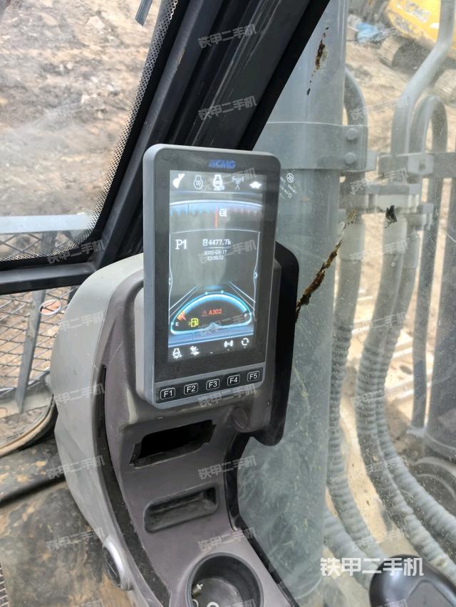 小时表(驾驶室部分) 小时表(驾驶室部分)