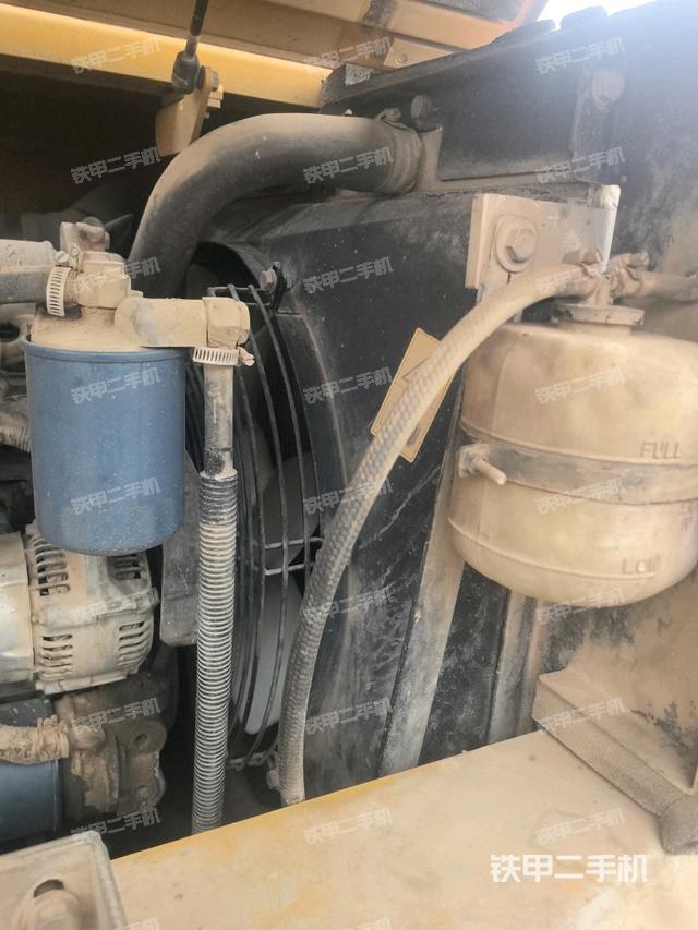 水箱+风扇特写(上车部件) 水箱+风扇特写(上车部件)